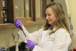 Cutting Edge Technolgy- Dr. Rebekah Waikel Researches Algae Genes involved in Lipid Production